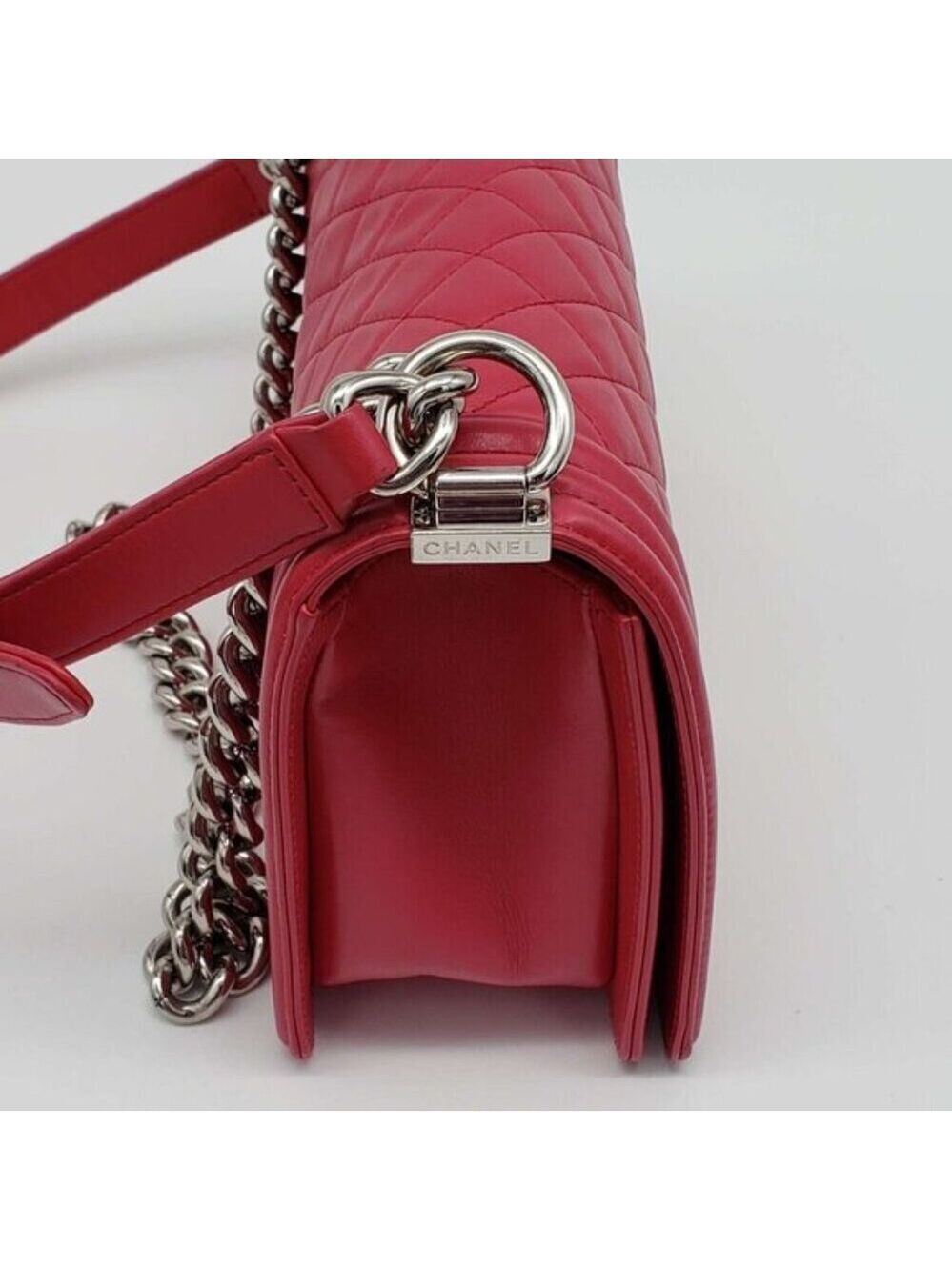 Authentic Chanel Boy Bag Red Quilted Leather Medium Flap Silver Chain CC Logo - Picture 5 of 16